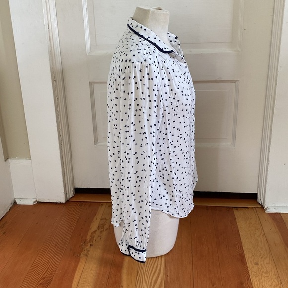 Maeve‎ 4 - Picture 2 of 5